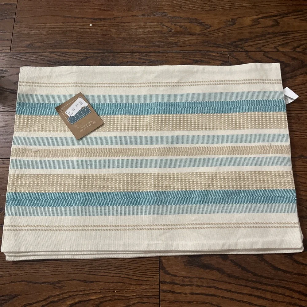 Homewear Nikea Set of 4 Cotton Placemats 13 x 19 Durable Table Mats Blue Tan